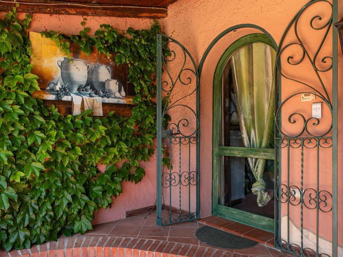 Guest House Villa Verde - Short Term Room Rentals Torre delle Stelle Εξωτερικό φωτογραφία